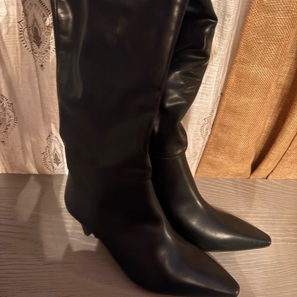 Sleek Black Over the Knee Women's Boots. Kitten heels. Size 12 wide calf